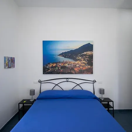 ゲストハウス Knight House